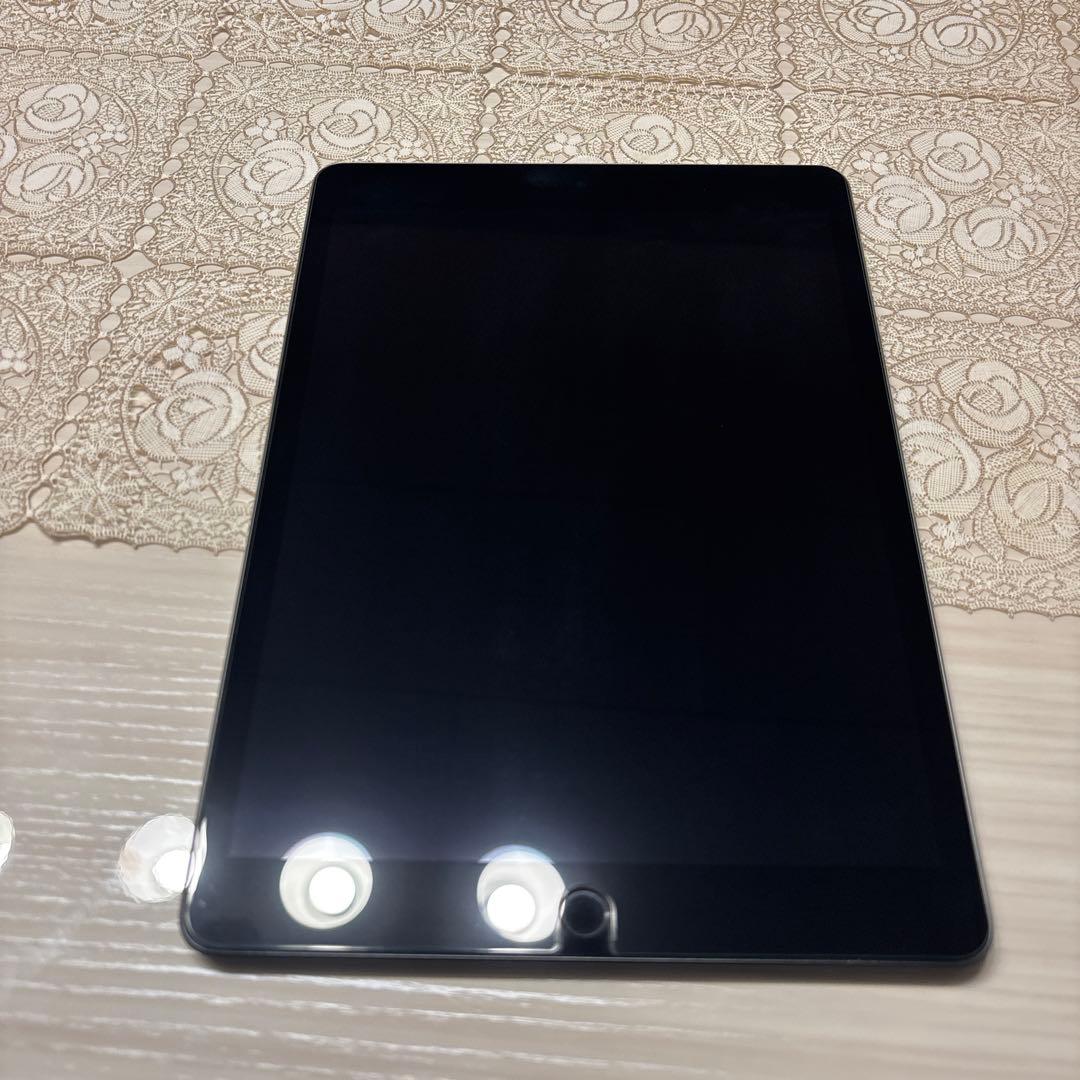 Apple iPad9世代　64GB スペースグレー