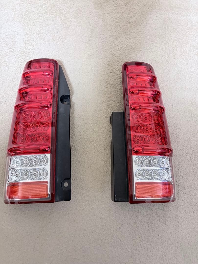 JB23 テールランプ エムブロ