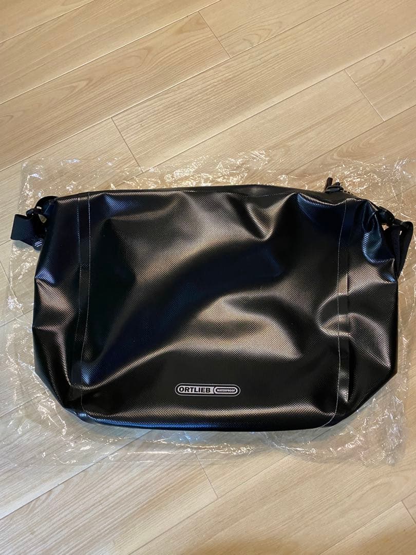 バッグ Supreme / Ortlieb Small Messenger Bag