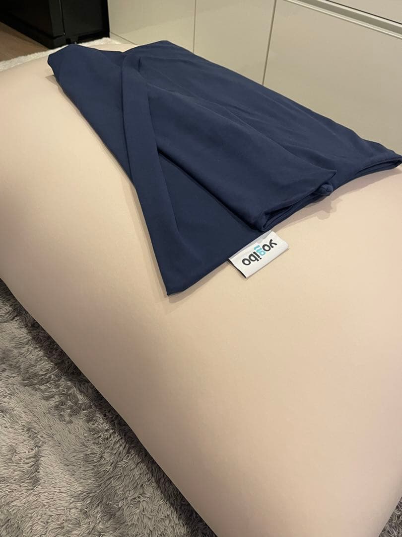 【保証期間内・ほぼ新品】　Yogibo ミディ濃紺　Kaza