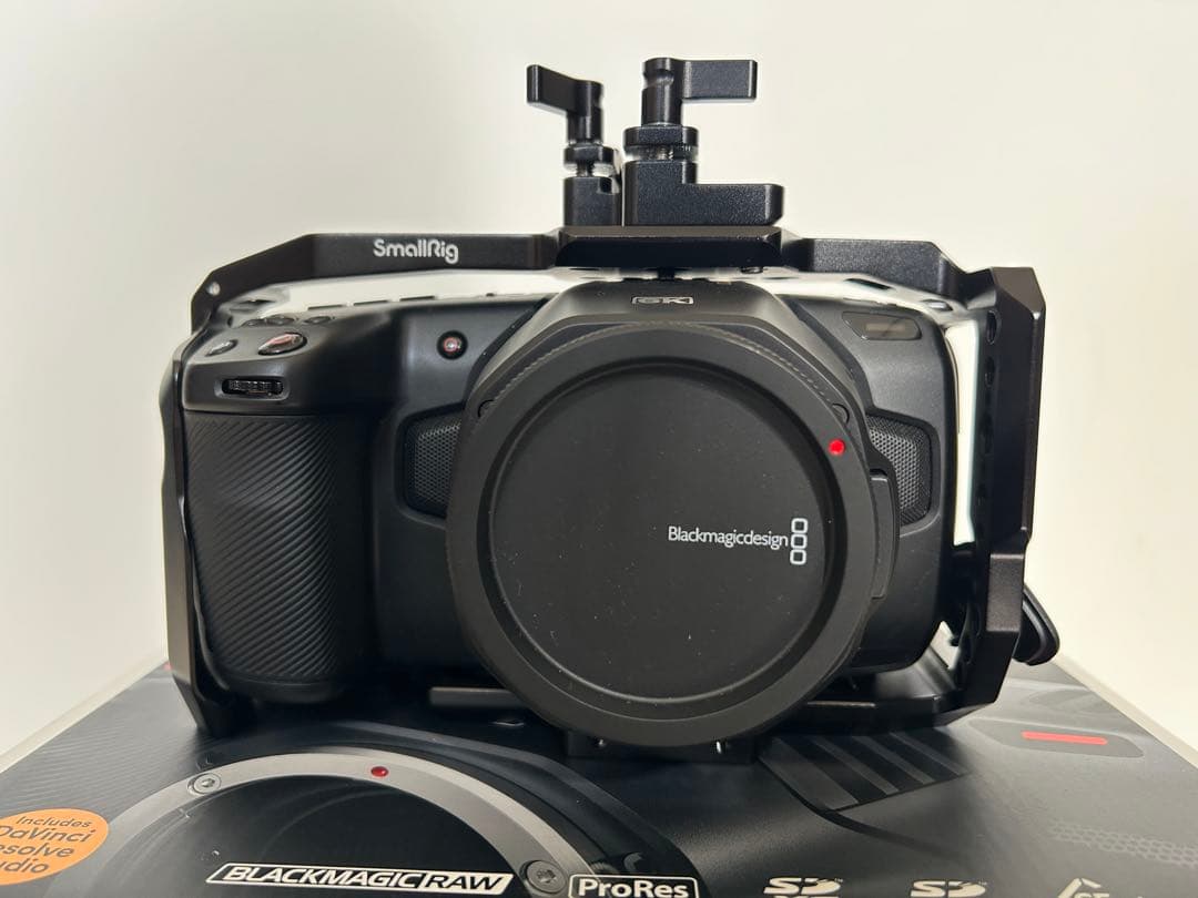 【超美品】BMPCC6K 本体 カメラ SIGMA18-35mmセット