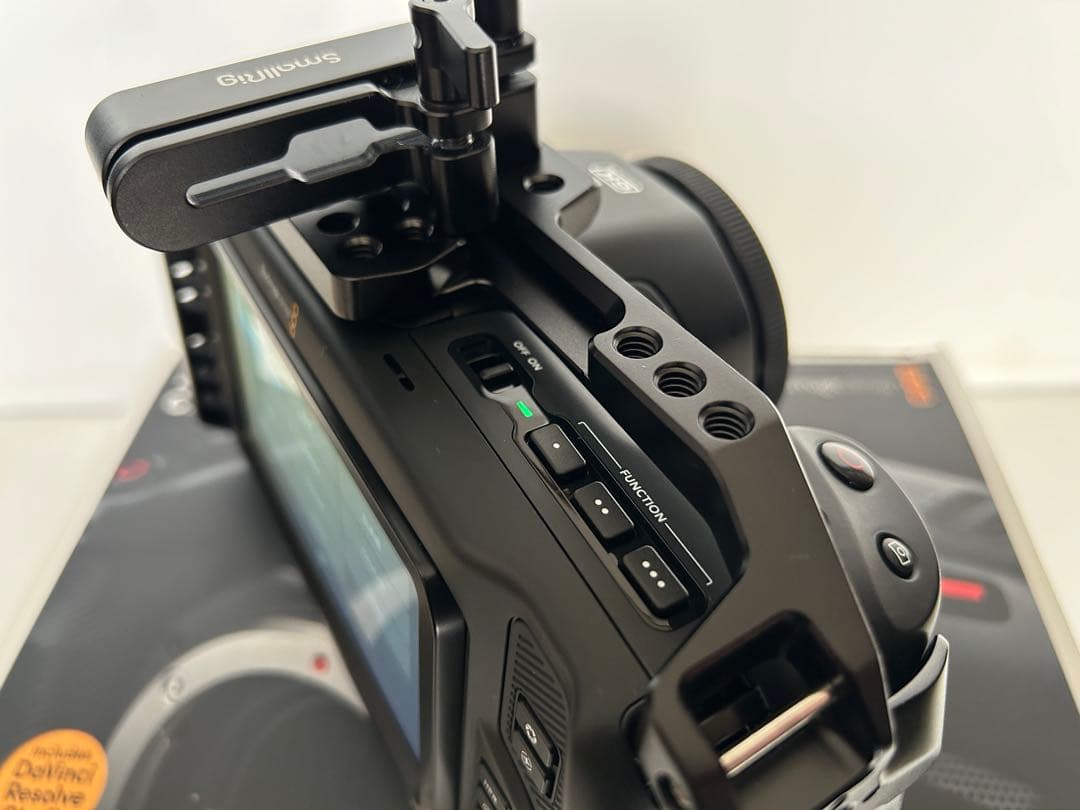 【超美品】BMPCC6K 本体 カメラ SIGMA18-35mmセット