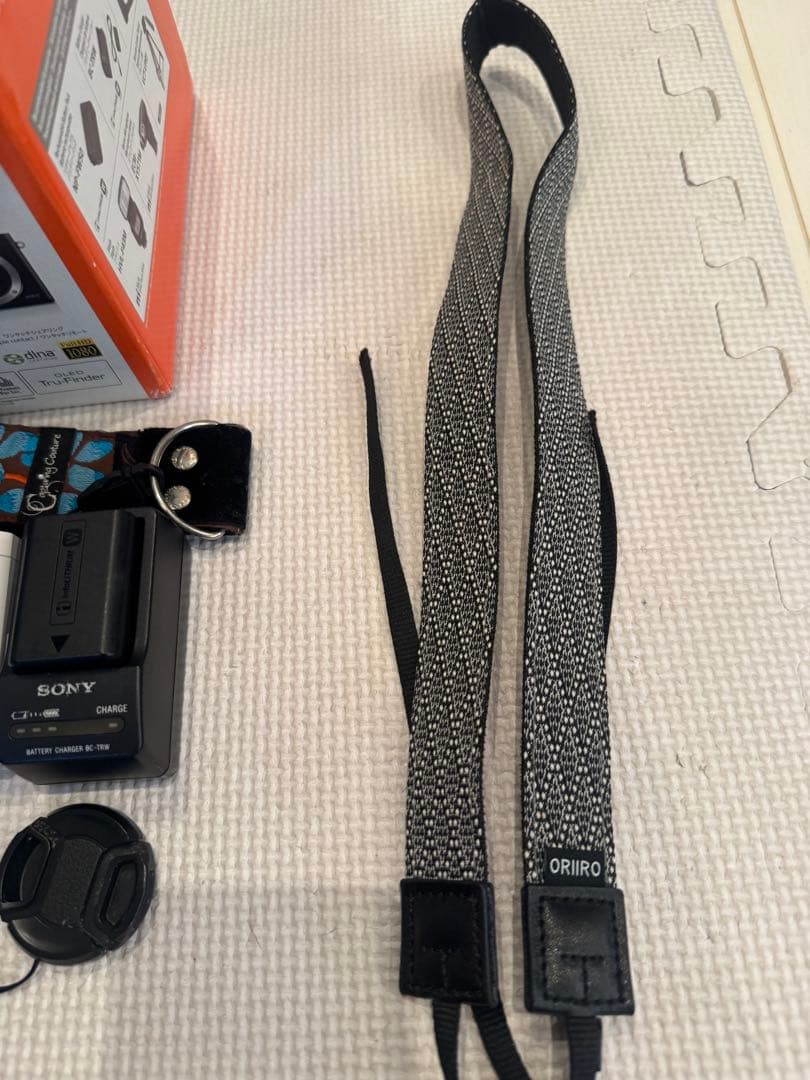 SONY ソニー α6000 ミラーレス一眼レフセット　美品