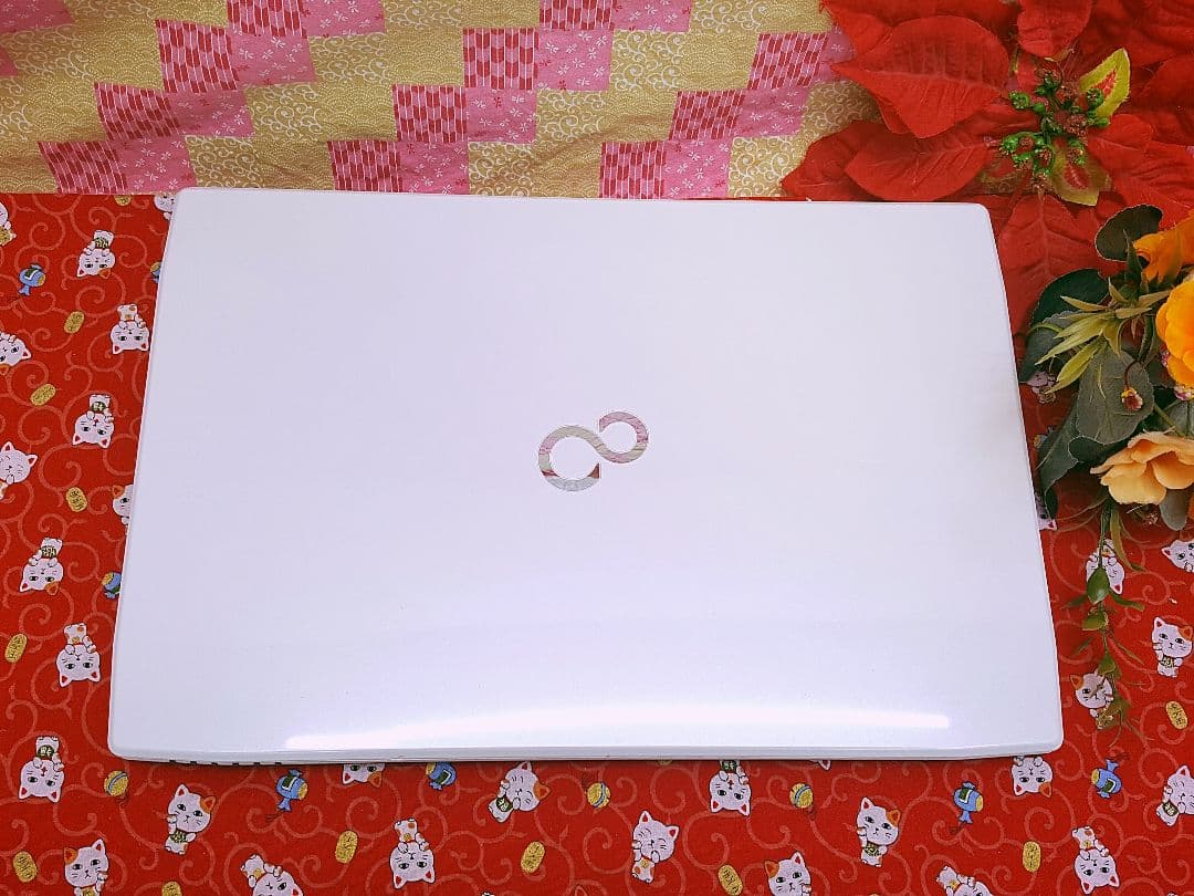 極上品！美品！テレワーク可能！富士通！2014年モデル！Win10！動画編集