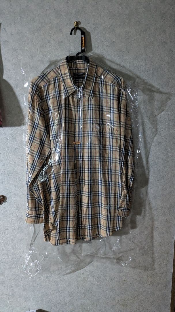 ✨お値下げ✨BURBERRY メンズシャツ Ｌ クリーニング済み ボタンダウン