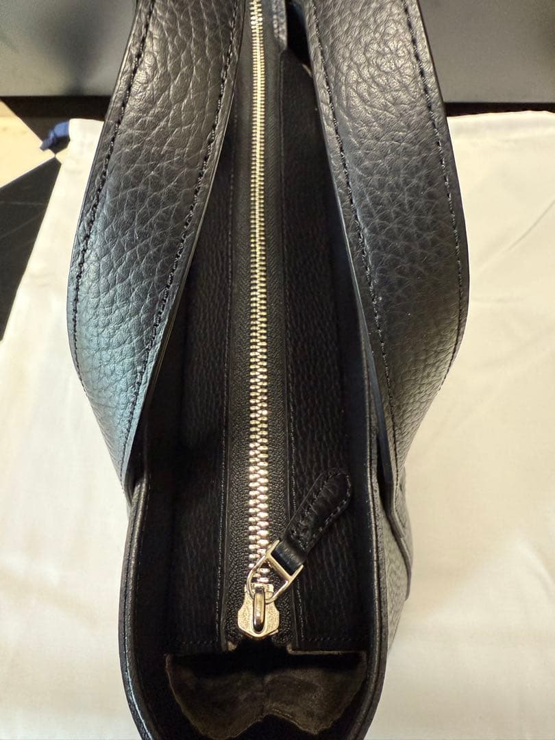 たか様PELLE MORBIDA 新古品トートバッグ