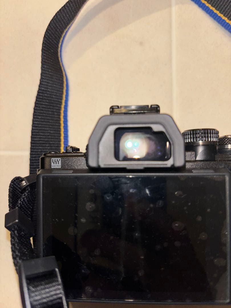 （極美品）OLYMPUS E-M10 Mark II本体　レンズ2本　バッグ付