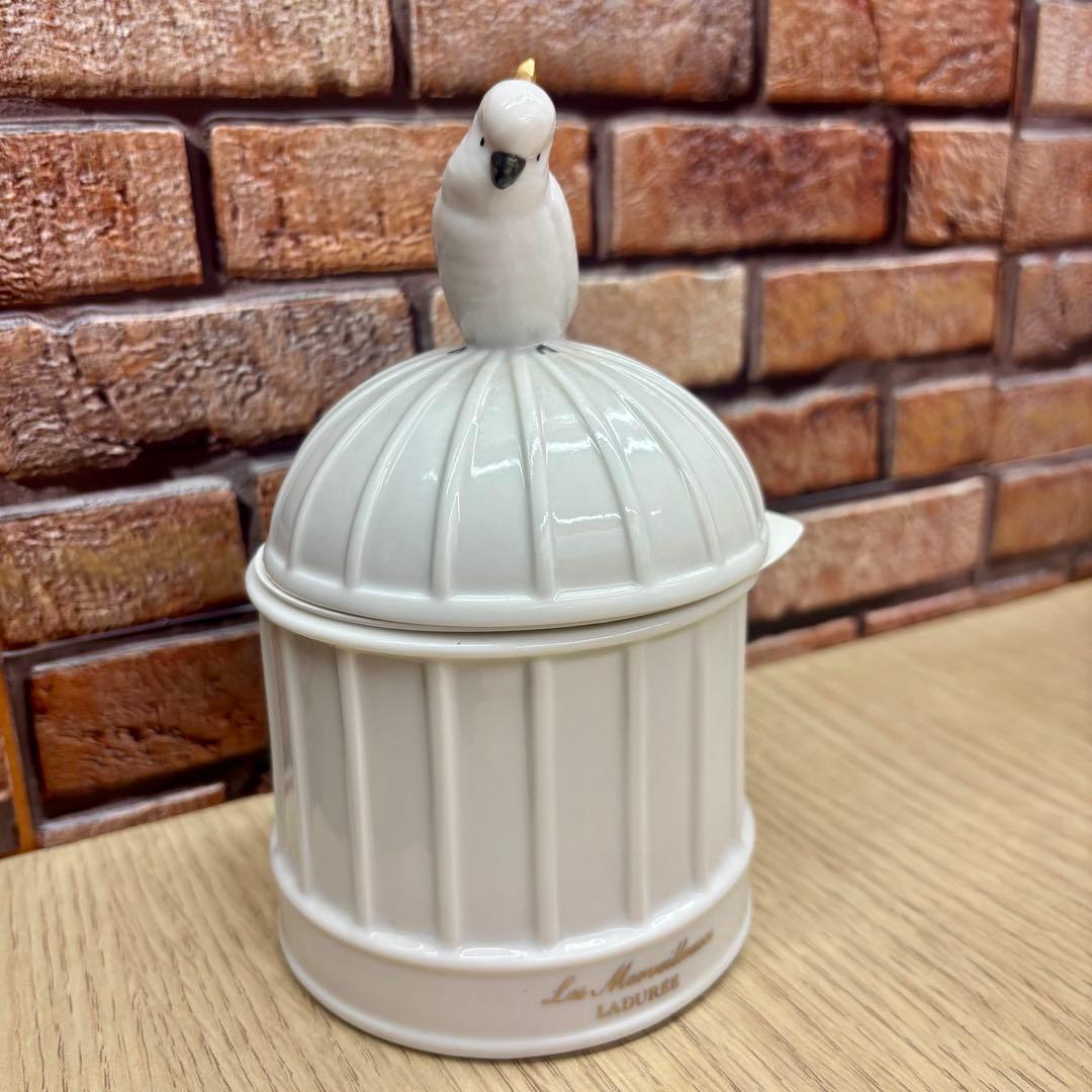 ☆レ・メルヴェイユーズ　ラデュレ　6周年限定チーク