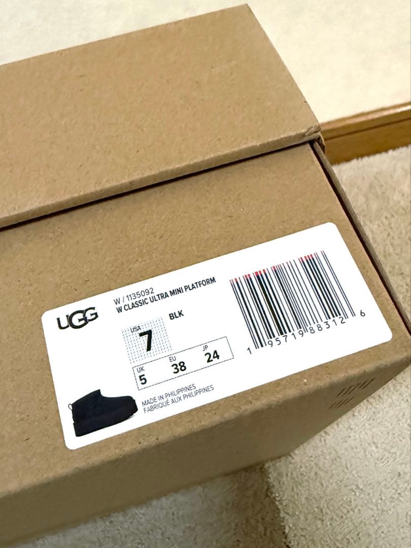 ugg クラシックウルトラミニプラットフォーム