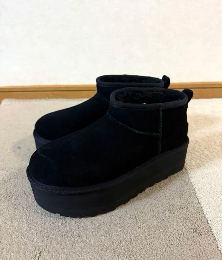 ugg クラシックウルトラミニプラットフォーム