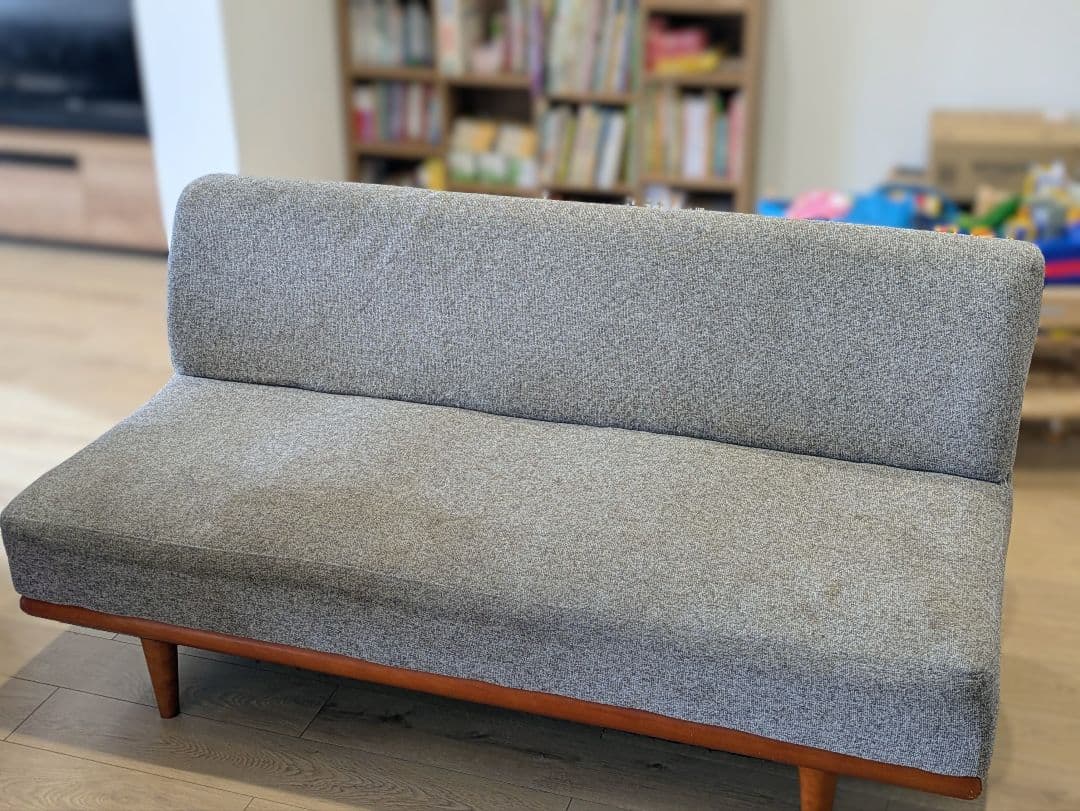 【北欧デザイン】2.5人掛けアームレスソファ グレー 幅145cm 木製フレーム