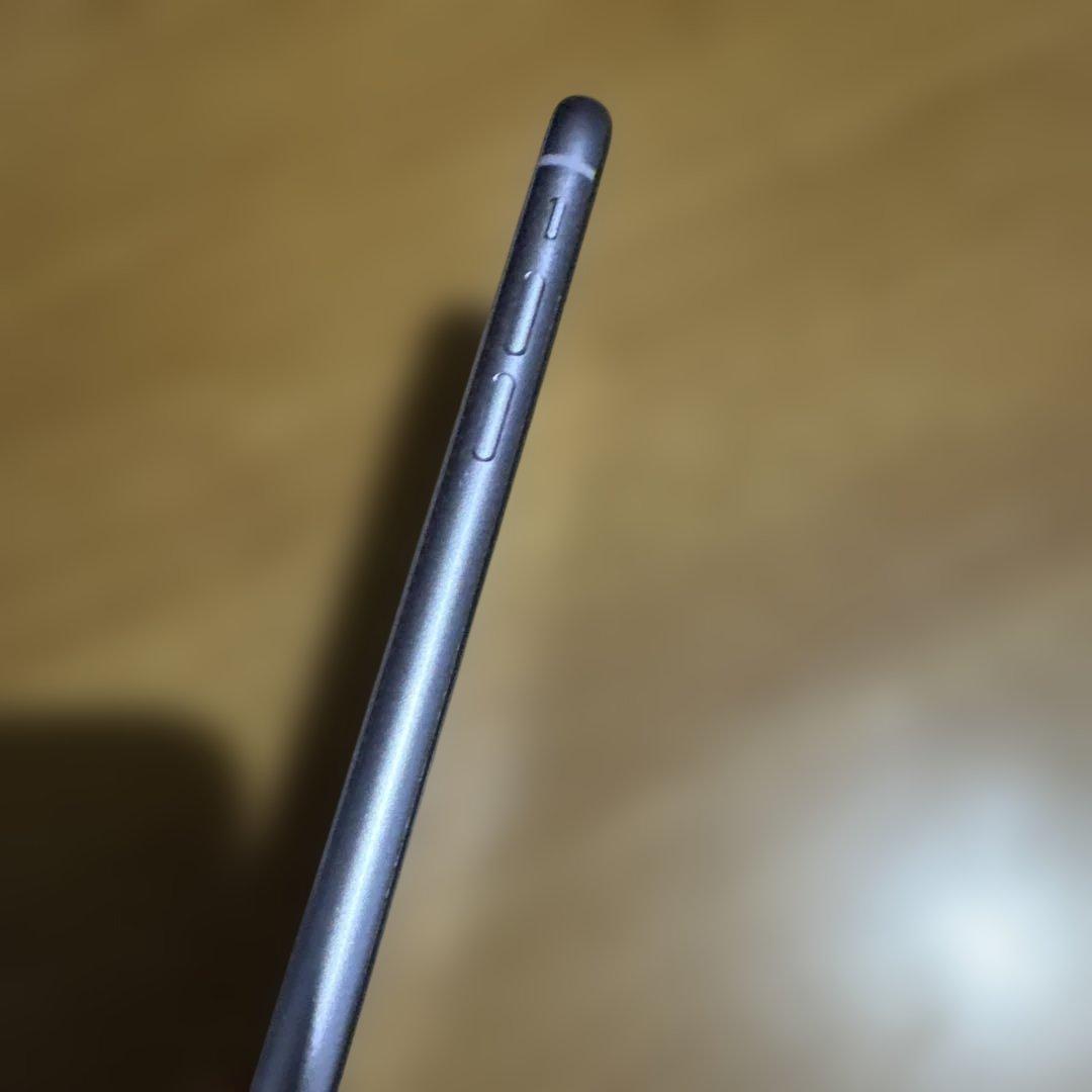 Apple iPhone 11 ホワイト 本体　ジャンク品