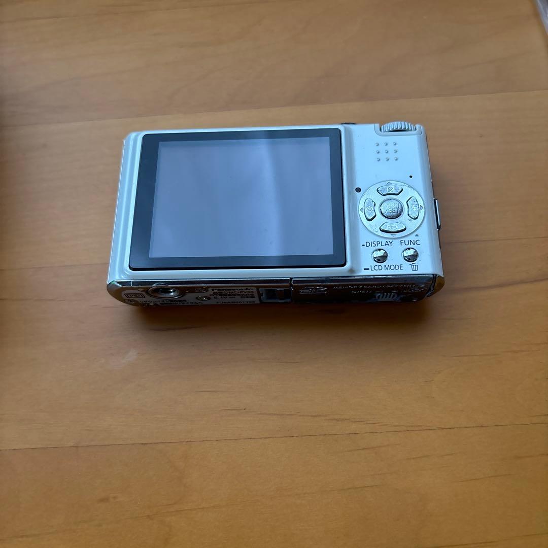 LUMIX fx33 ホワイト　付属品、箱　　SDカード付き