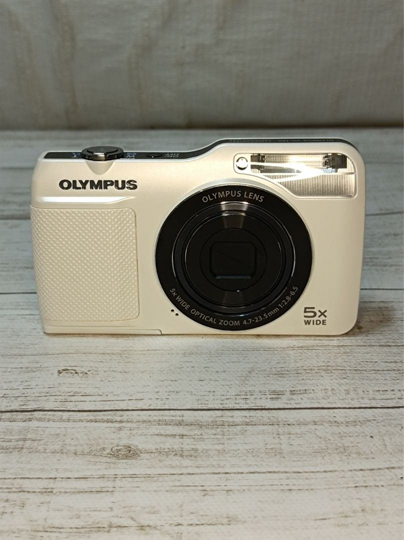 八6221【美品】OLYMPUS オリンパス デジタルカメラ VG-170