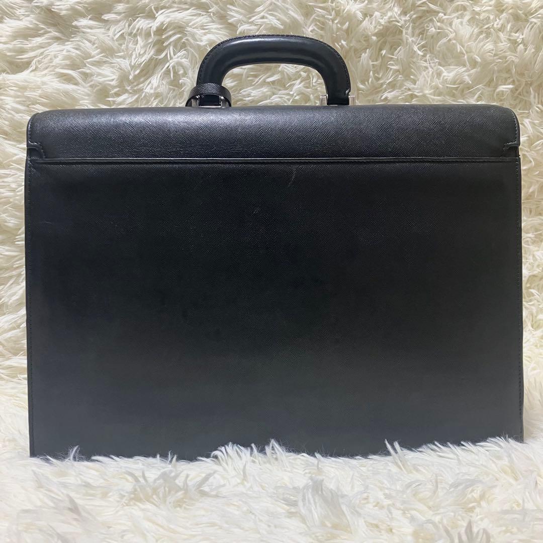 バーバリー ビジネスバッグ ブリーフケース サフィアーノレザー 鍵付き A4 黒