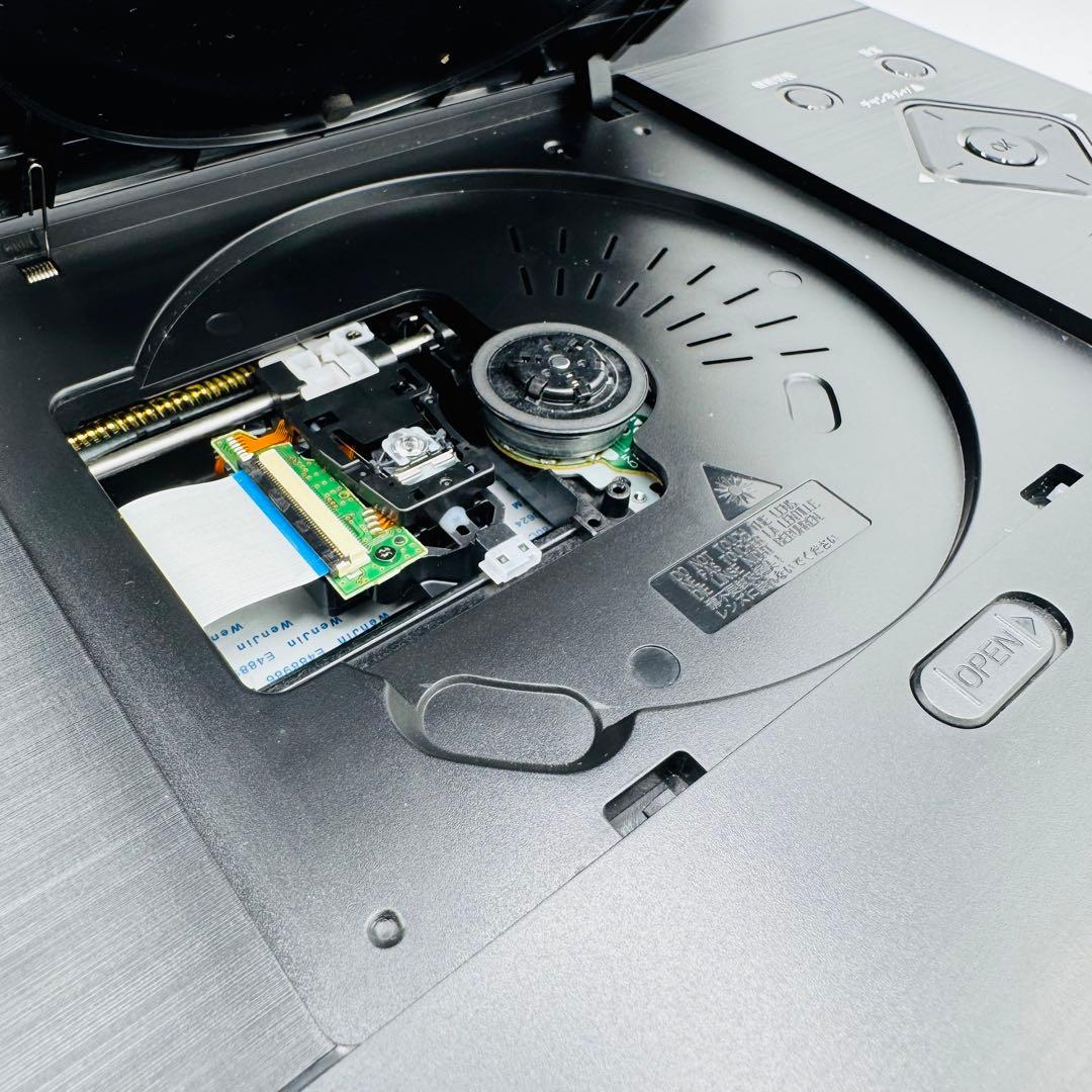 Superbe 14インチ ブルーレイ/DVDプレーヤー SU-14FPB