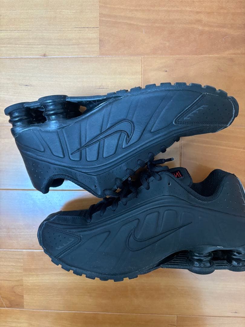 Nike Shox r4 ブラック 27.5