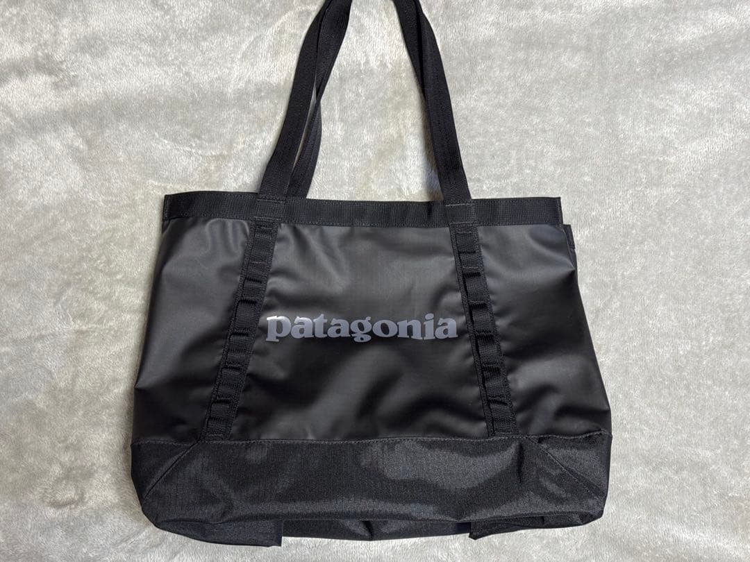 バッグ Patagonia Black Hole Tote 25L