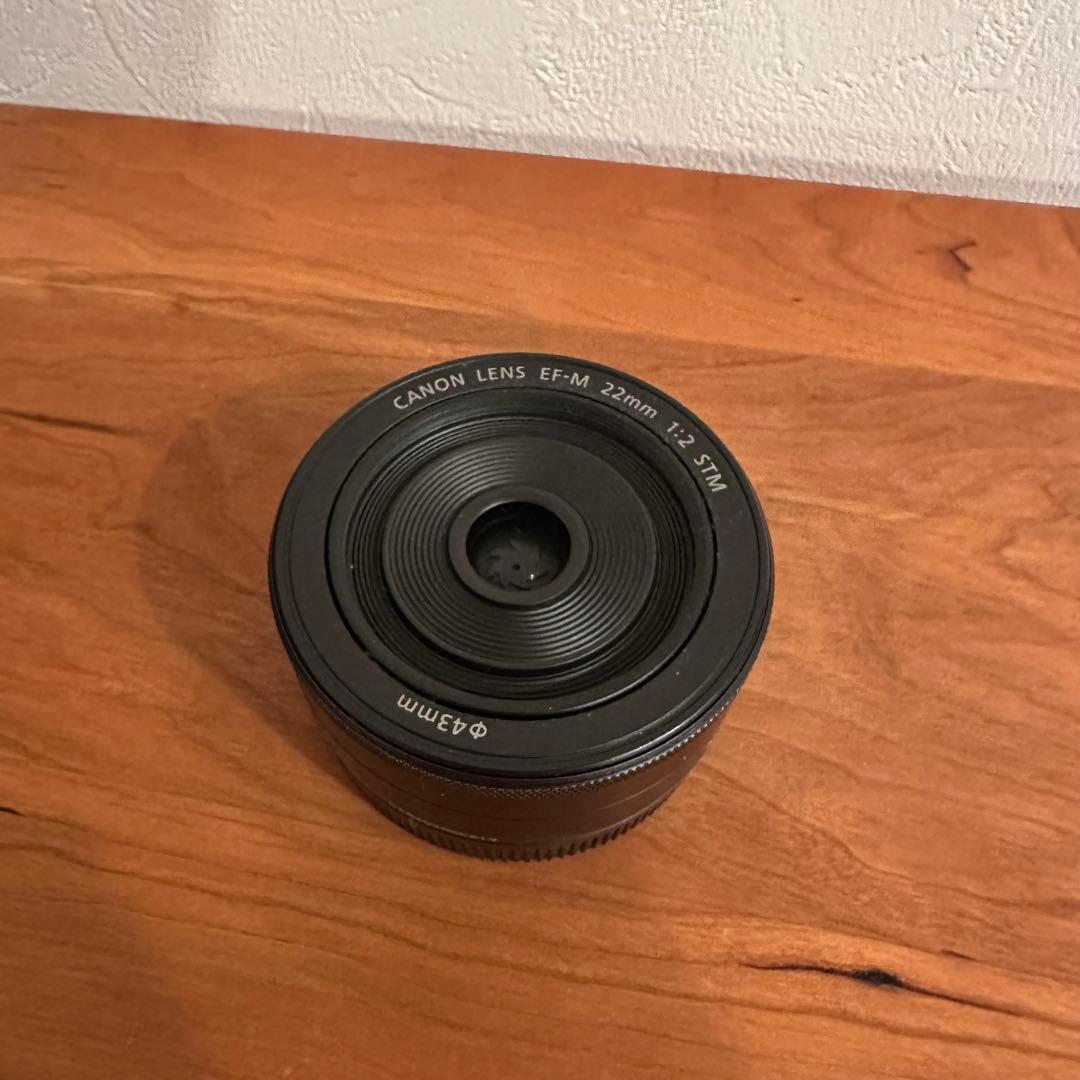 Canon EOS M10 ダブルレンズセット ミラーレス　カメラ　美品