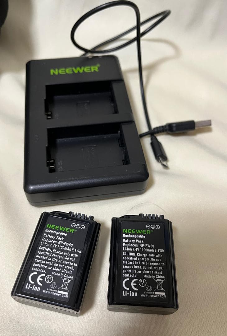 【中古】SONY a6400 ILCE-6400Y(B)ダブルズームレンズキット