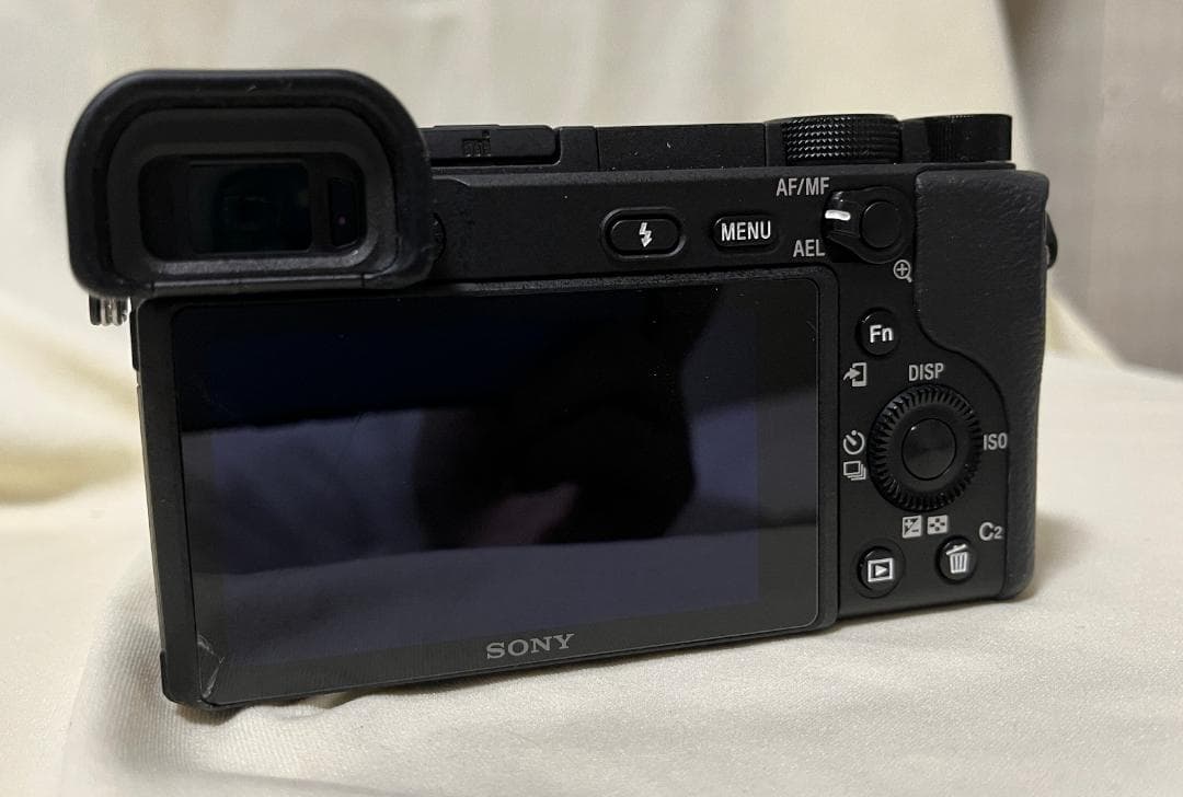 【中古】SONY a6400 ILCE-6400Y(B)ダブルズームレンズキット