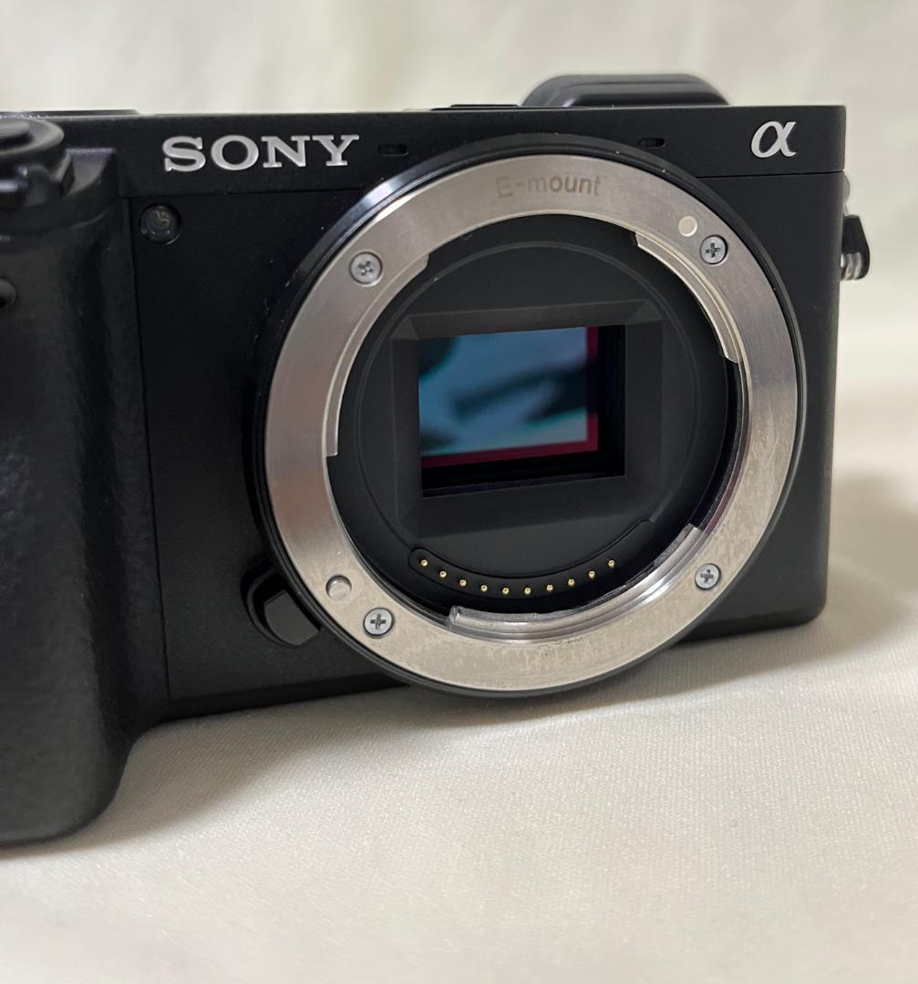 【中古】SONY a6400 ILCE-6400Y(B)ダブルズームレンズキット