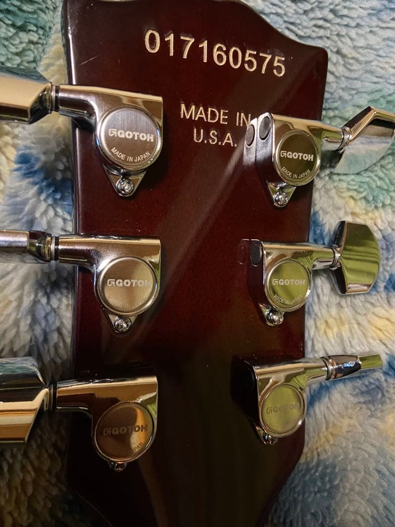 ル*ン様 PUフロントはギブソン製！チブソンLesPaul Standardペグ