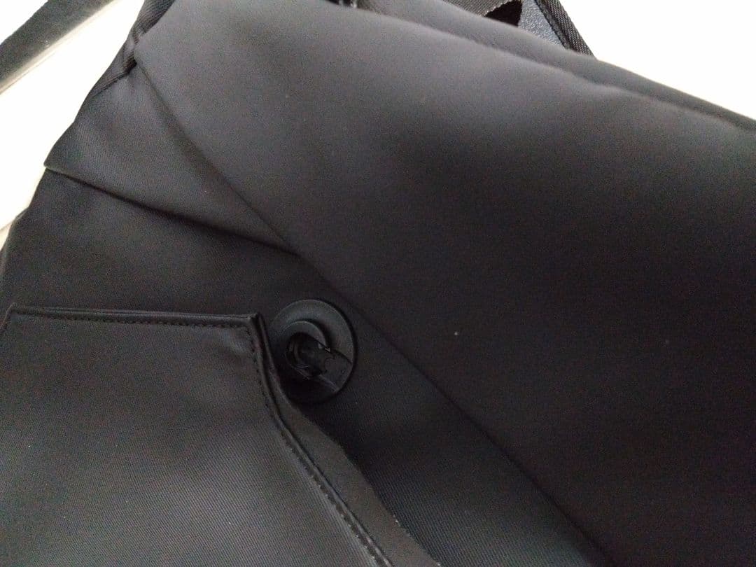 SEKKEI MX-sling　拡張するスリングバッグ