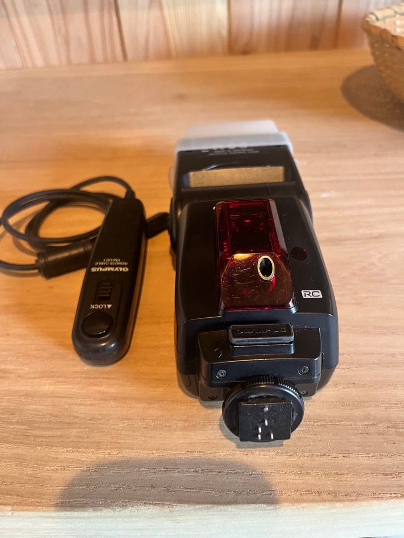 OLYMPUS OM-D ミラーレス一眼カメラ　 E M-1