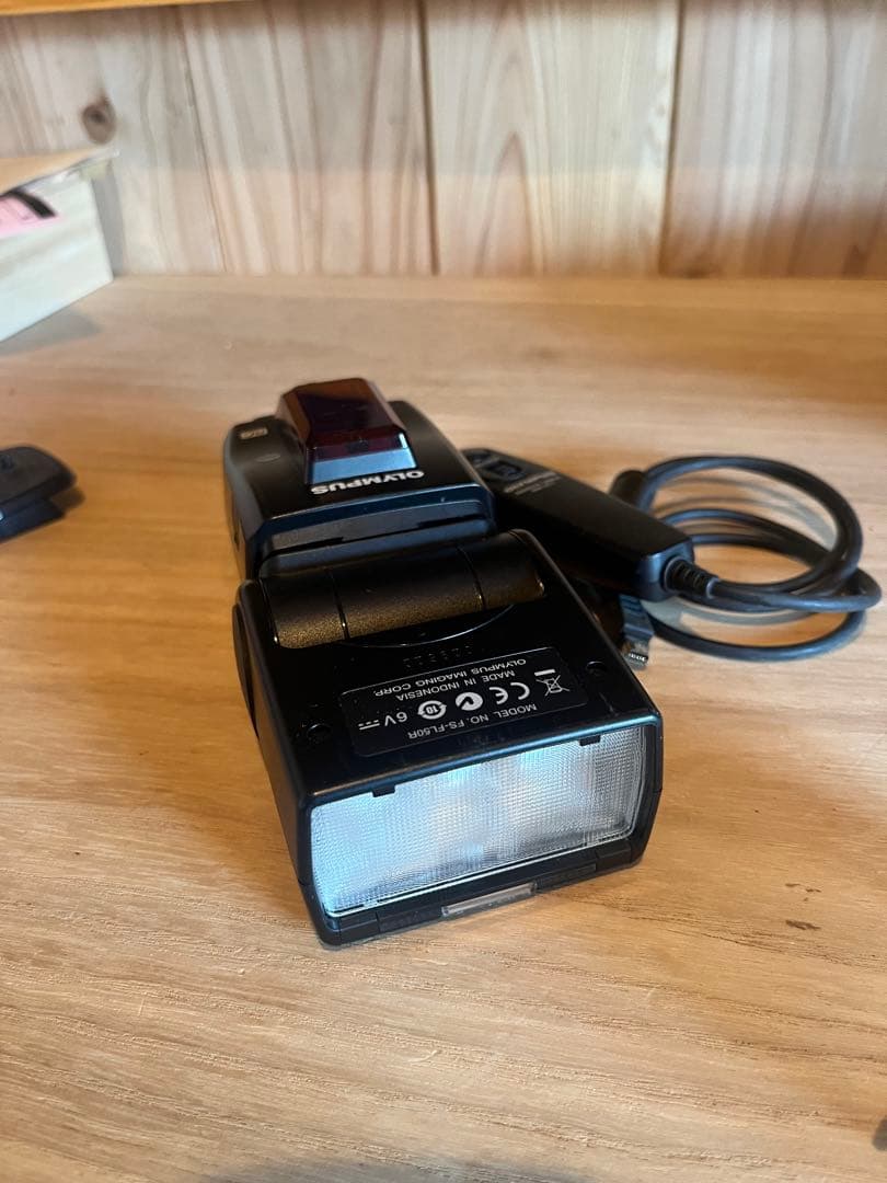 OLYMPUS OM-D ミラーレス一眼カメラ　 E M-1