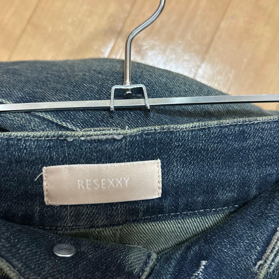 リゼクシー　Resexxy カットアウトデニム　ジーンズ