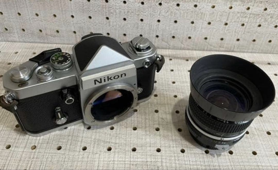 Nikon ニコンF2 DE-1レンズNikkor 28mm f3.5フード