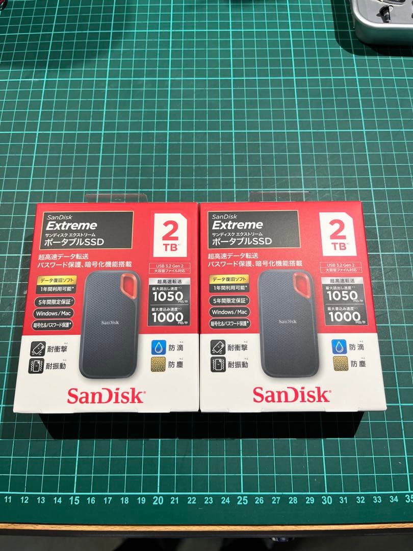 サンディスク　ポータブルSSD 2TB ２個セット
