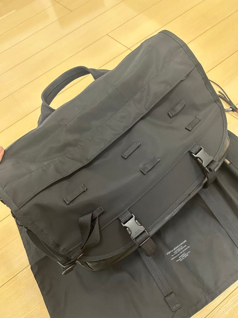 激レアPORTER MONOCHROME メッセンジャーバッグ755-19846