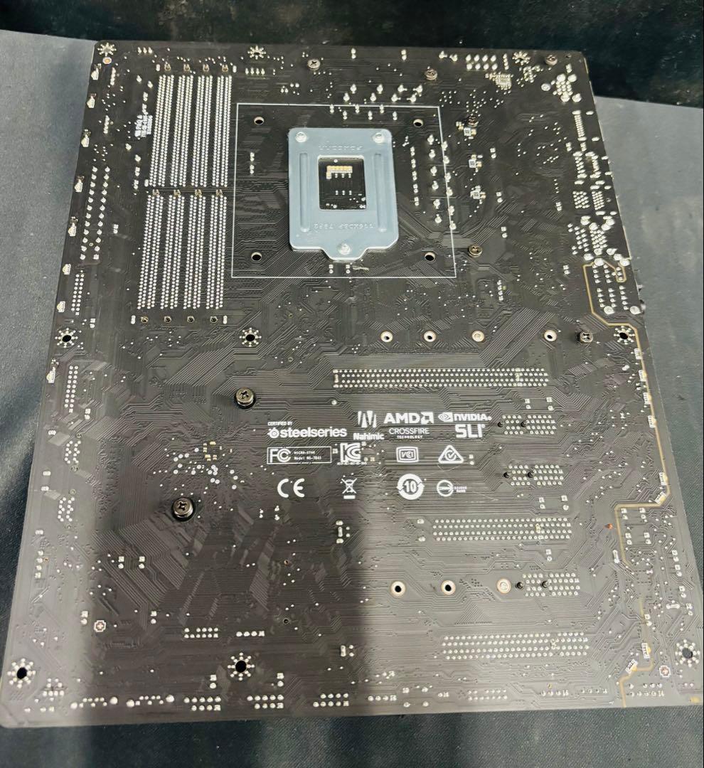 T*i様 G*e様 MSI Z370 GAMING PRO CARBON マザー