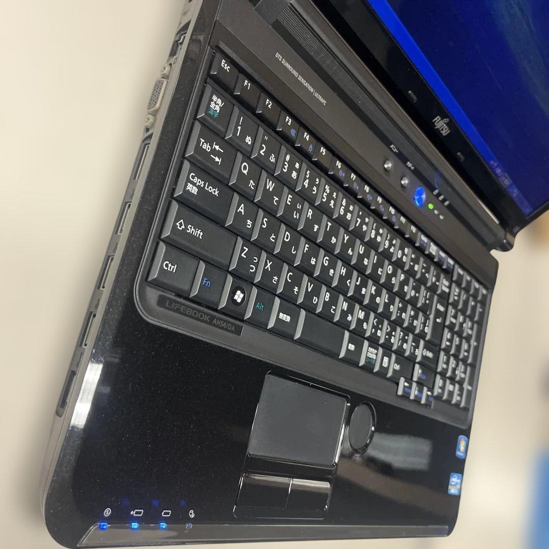 ☆格安超美品☆WindowsXP☆富士通15.6インチ大画面ノート☆第2世代i3