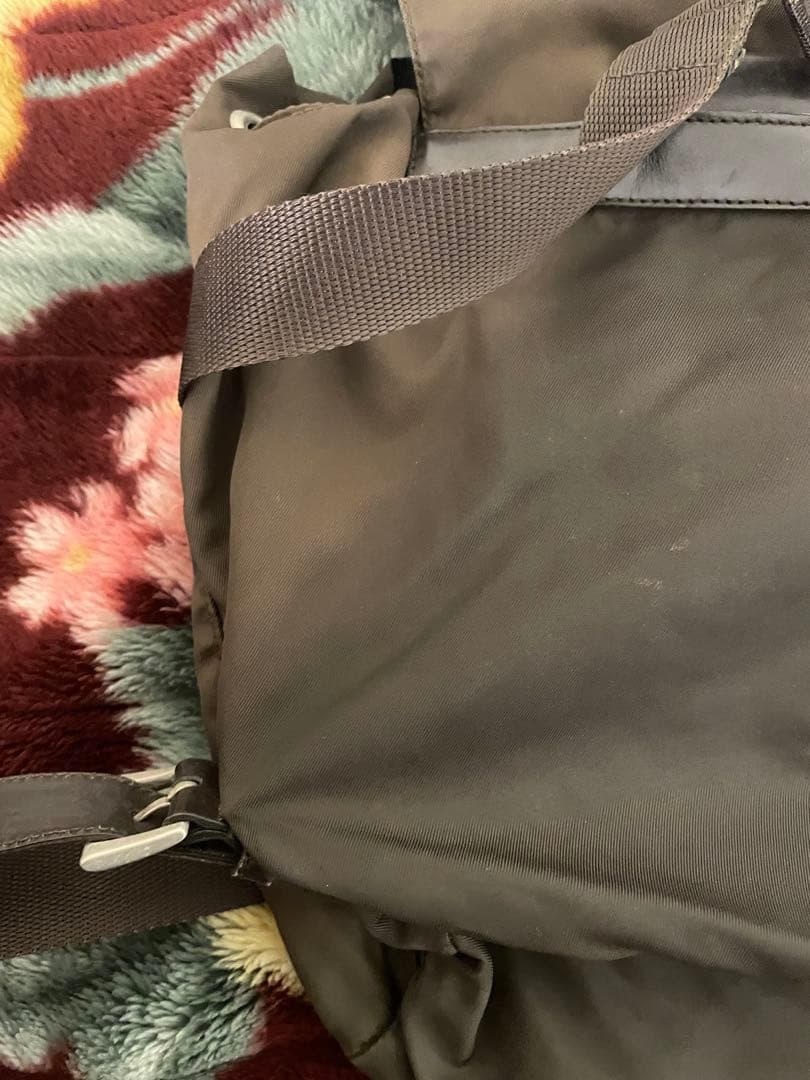 PRADA ナイロンショルダーバッグ