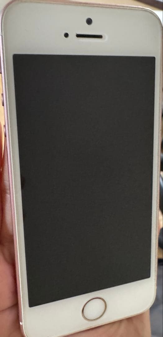 Apple iPhone SE ローズゴールド 本体