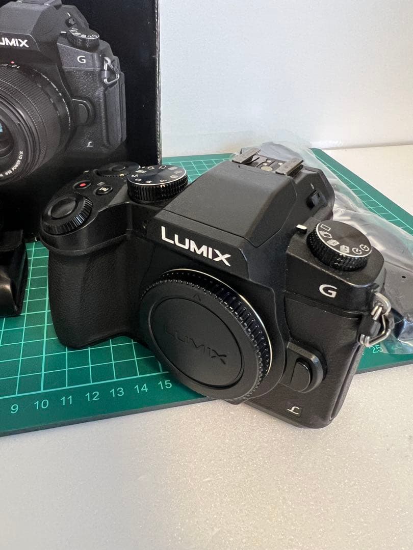 Panasonic LUMIX DMC-G8M ミラーレス一眼　おまけ付き