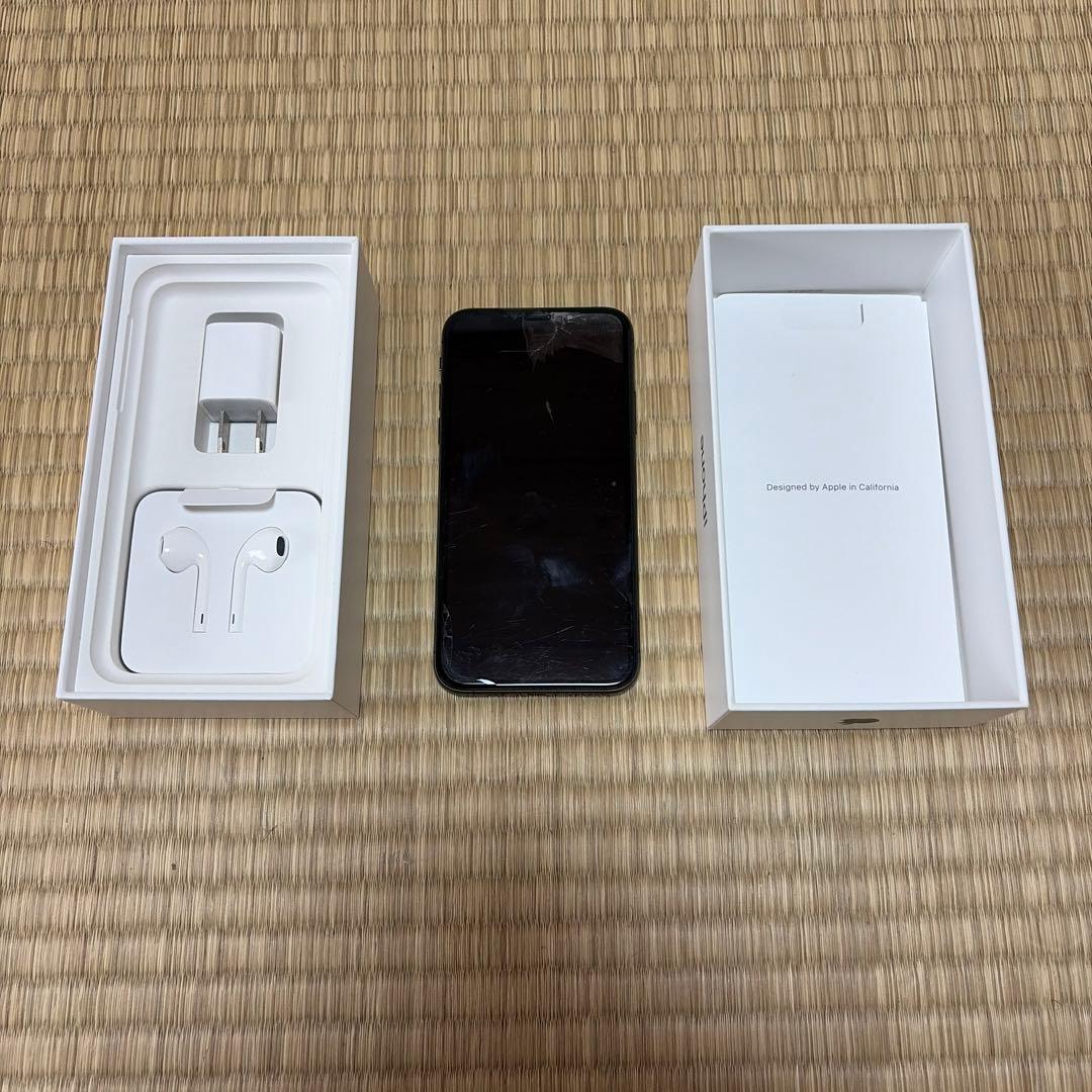 iPhone XS 266GB SIMフリー 画面割れ バッテリー73%