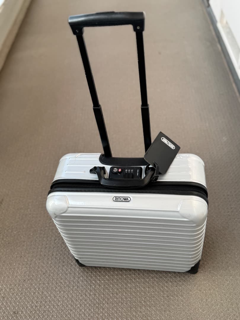 【機内持込可】RIMOWA 2輪 SALSA ビジネストローリー 23L リモワ