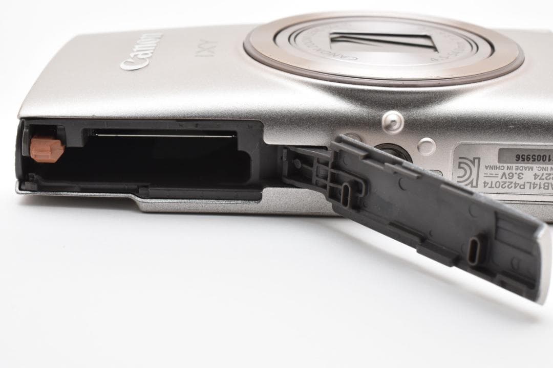 Canon IXY 650 シルバー デジタルカメラ コンパクトデジタルカメラ