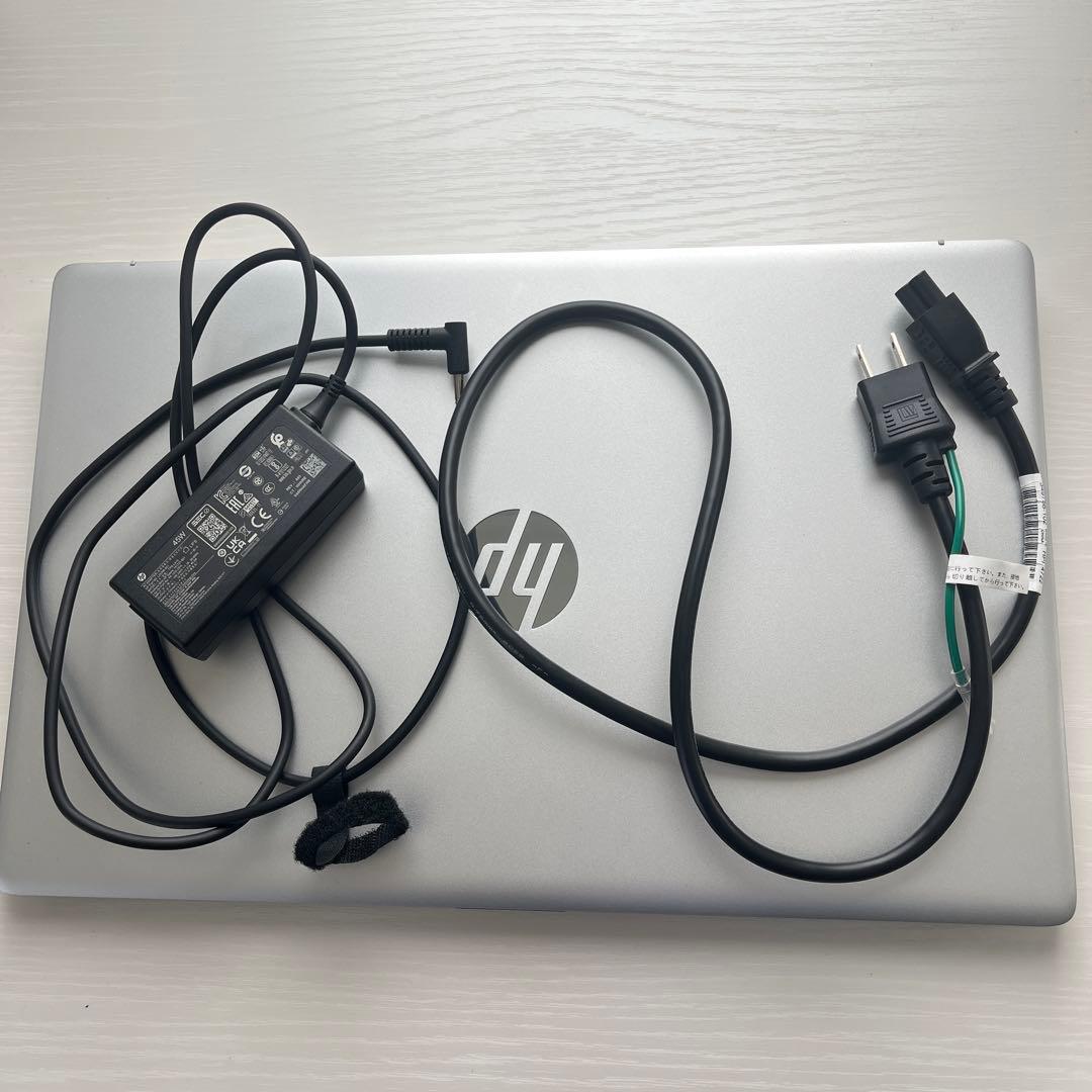 超美品(充電器付) / HP Laptop 17s-cu2xxx / ノートPC