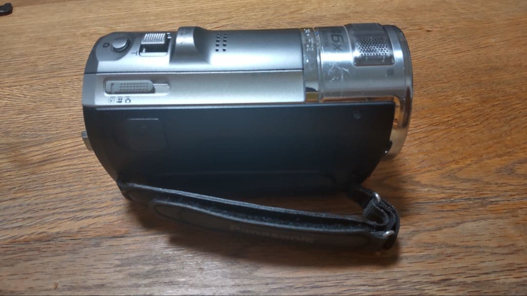 【中古品】Panasonic ビデオカメラ HC-V600M