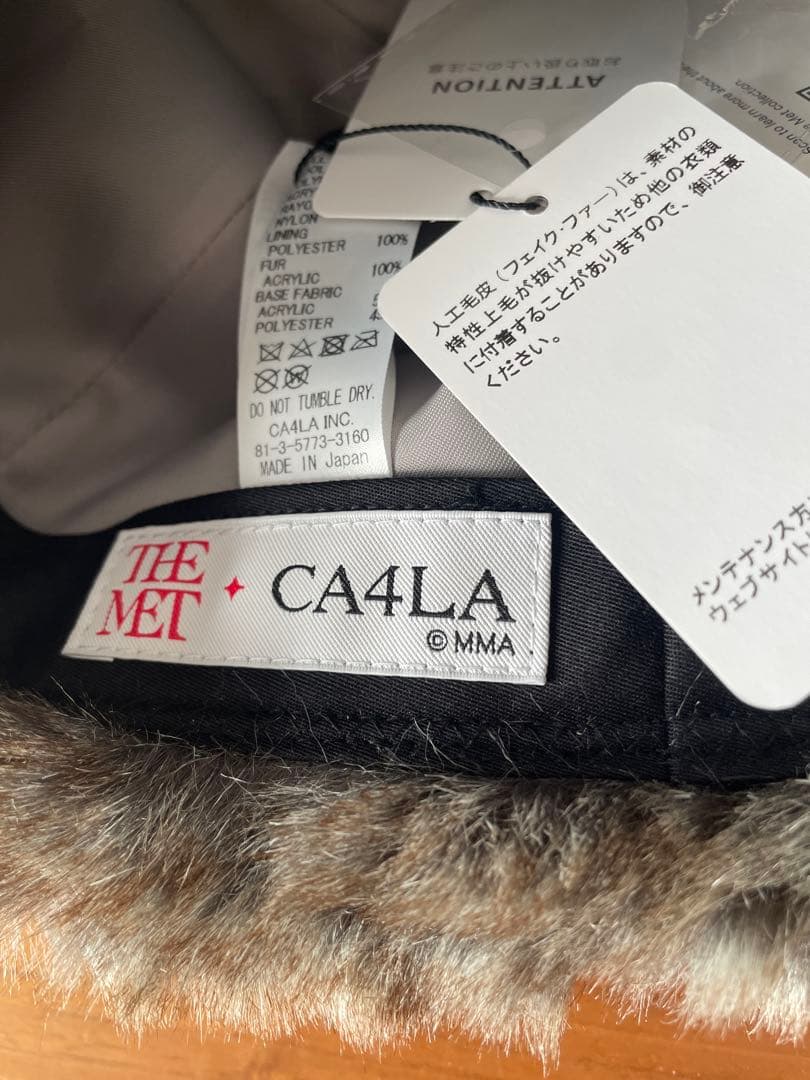 新品ダグ付きCA4LA THE METのキャップ