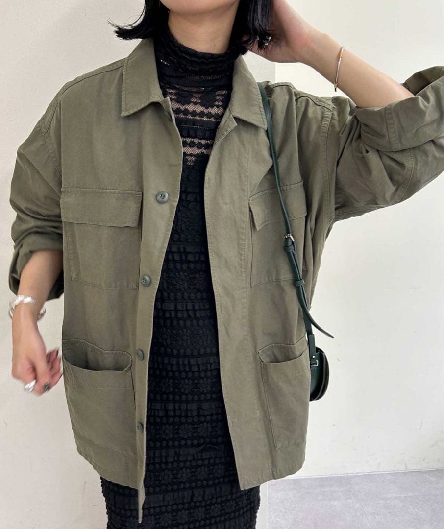 シーナリー　ミリタリージャケット