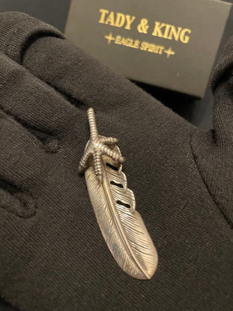 Y*A様 TADY&KING(タディアンドキング)爪SVフェザー MMサイズ