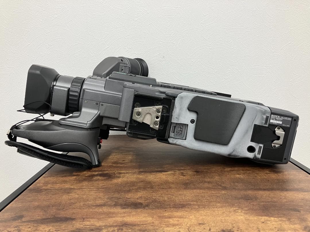 ジャンク品 SONY DSR-200A 業務用ビデオカメラ