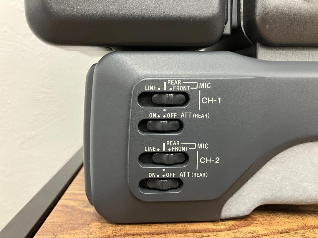 ジャンク品 SONY DSR-200A 業務用ビデオカメラ