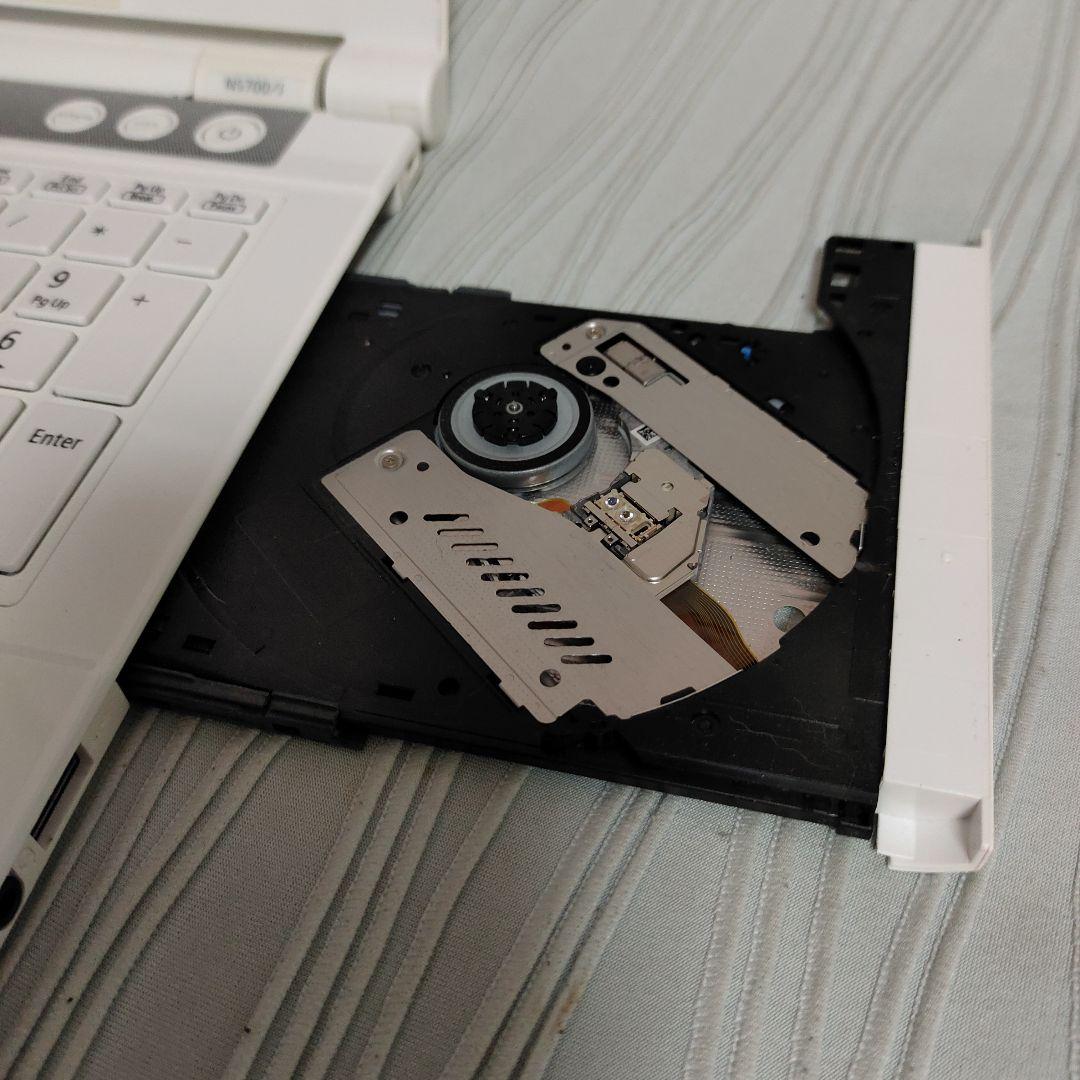 NEC LAVIE NS700JAW-J　 ZORIN OS 18 Core